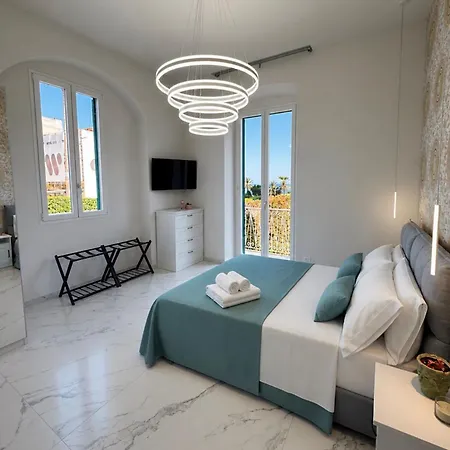 Apartament Celebrity House *
