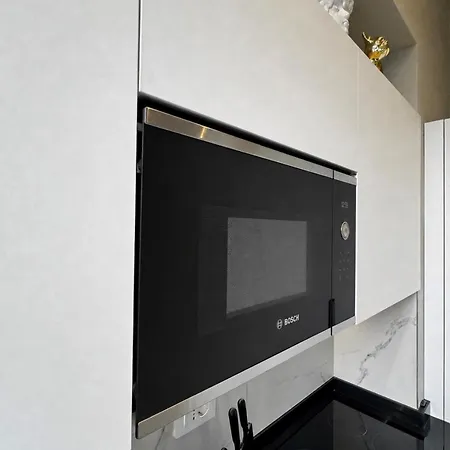 Celebrity House * San Remo